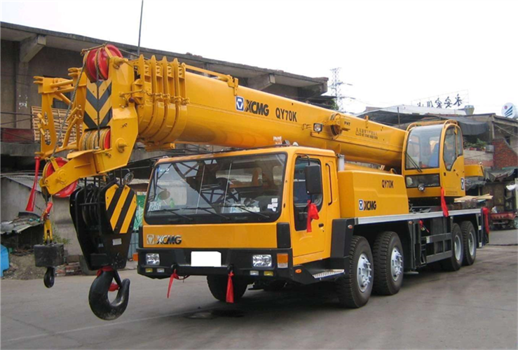 镇安县吊车出租选择重点