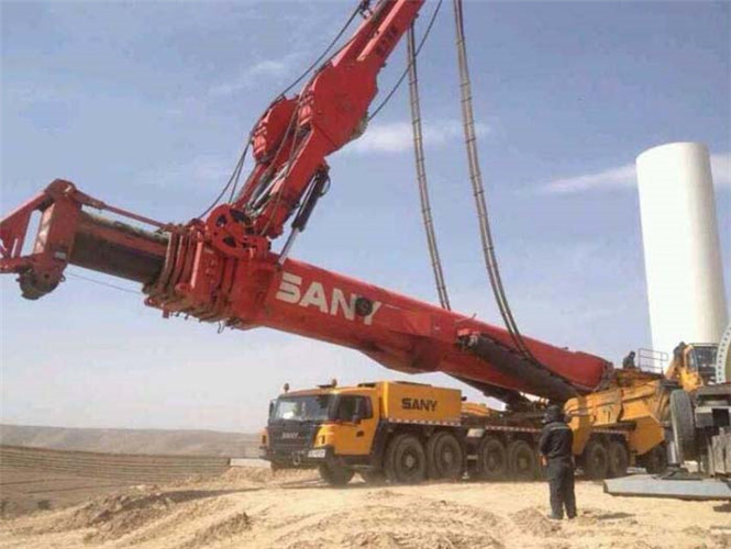 镇安县作业场地不达标（如地面松软），公司会提供解决方案吗？