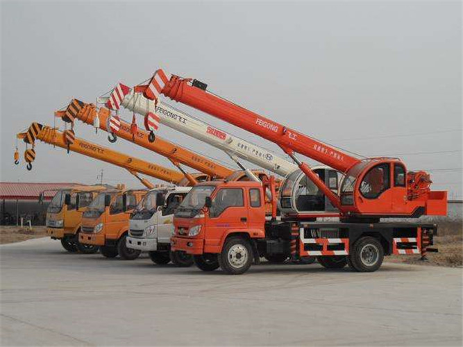 镇安县设备出现故障导致停工，怎么处理？是否有备用设备替换？